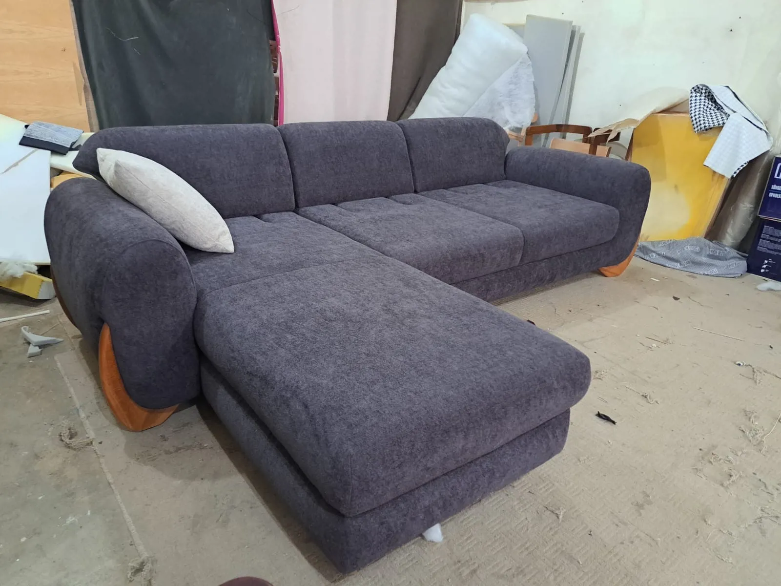 Bukle dinlenmeli köşe takımı